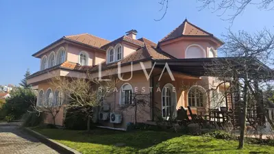 Villa 810 m², Gračani - Ruhe und Privatsphäre