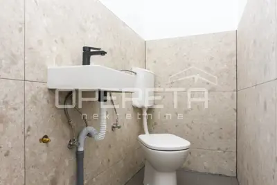 House for sale in Gornja Lomnica, 220 m² - 18