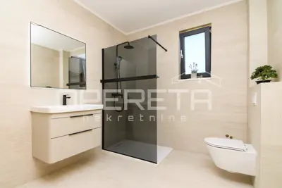 House for sale in Gornja Lomnica, 220 m² - 12