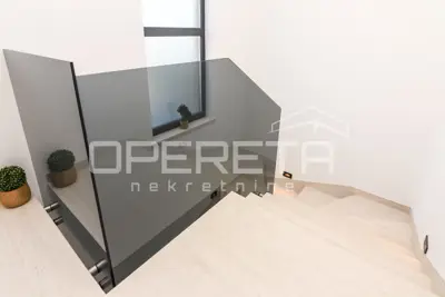 House for sale in Gornja Lomnica, 220 m² - 10
