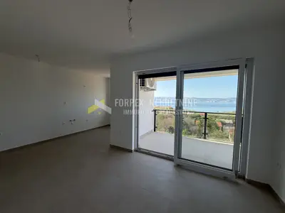 NOVI VINODOLSKI-STAN SA POGLEDOM NA MORE 54 m² U NOVOGRADNJI