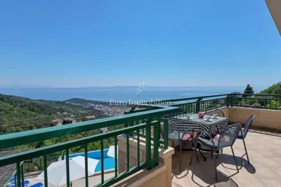 Villa with pool and panoramic sea view - 5