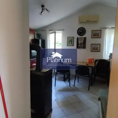 Kuća 85 m², Loborika - samostojeća prizemnica s terasom - 4