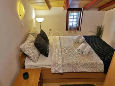 Stan, Rovinj centar, dvoetažni s terasom i pogledom na stari grad - 10