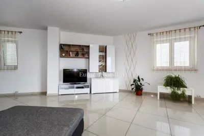 Apartment mit offenem Meerblick in Vrbnik - 8
