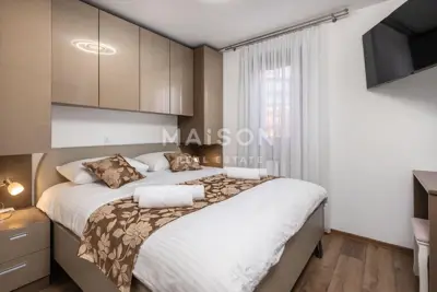 Prestigeträchtige Wohnung in Lovran mit privatem Pool - 12