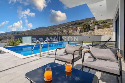Prestigeträchtige Wohnung in Lovran mit privatem Pool - 16
