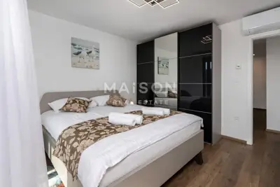 Prestigeträchtige Wohnung in Lovran mit privatem Pool - 10