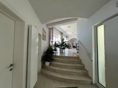 Opatija, Ičići, Poljane, villa with 5 apartments, sea view - 2