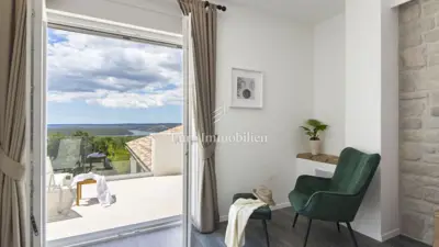 Haus zum Kauf in Labin, 240 m² - 12