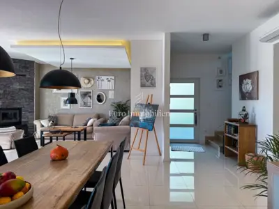 Haus zum Kauf in Labin, 240 m² - 18