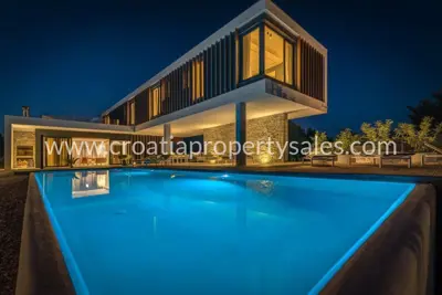Villa 300 m², Primošten, Meerblick und ruhige Umgebung - 14