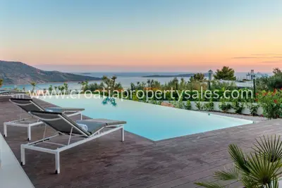 Villa 300 m², Primošten, Meerblick und ruhige Umgebung - 3