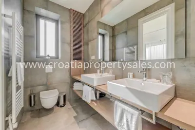Villa 300 m², Primošten, Meerblick und ruhige Umgebung - 12