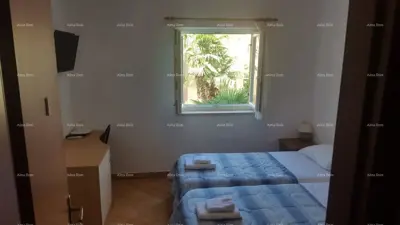 House 540 m², Rovinj, 5 min from the sea and investment business - 13
