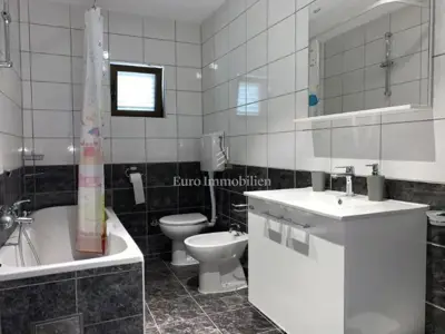 Wohnung 67 m², Tučepi - erste Reihe zum Meer - 11