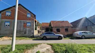 Estate 37,602 m² in Brinje, peaceful rural surroundings