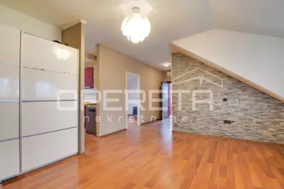 House for sale in Sveta Klara, 254 m²