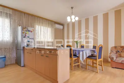 House for sale in Sveta Klara, 254 m² - 9