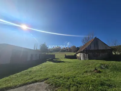Haus 230 m², Krašić - freistehend mit Grundstück 5.300 m²