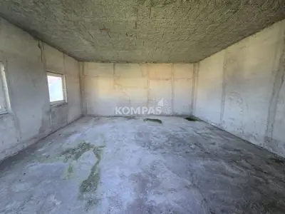 Kuća 230 m², Krašić - samostojeća s okućnicom 5.300 m² - 8