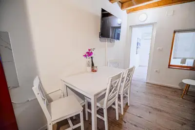 Stan 29 m², Umag - prvi red do mora - 9