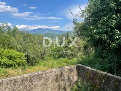 Baugrundstück, Pićan - ruhige Lage und asphaltierter Zugang - 2