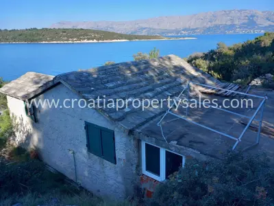 Kuća 55 m², otok Brač - prvi red do mora - 3