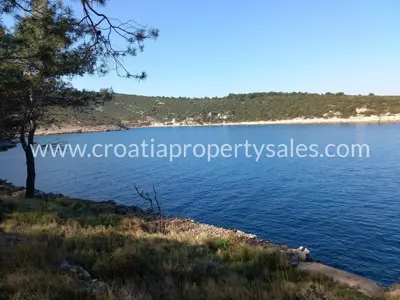 Kuća 55 m², otok Brač - prvi red do mora - 7