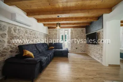 House, Šibenik, 144 m², 950 000 € - 8