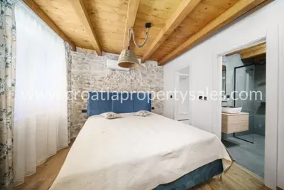 House, Šibenik, 144 m², 950 000 € - 3
