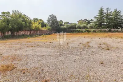 Building plot 1,264 m², Rovinj - near the sea