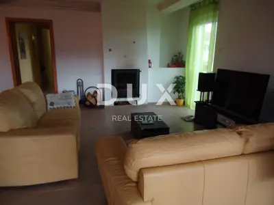 Apartment 137.8 m², Brešca - 3 bedrooms and 3 terraces - 2