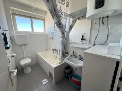 Stan 98 m², Pula Centar - blizu centra grada - 9