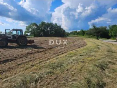 Building plot 1,410 m², Žminj - quiet location - 5