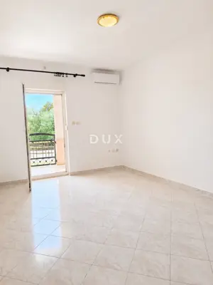 Wohnung 41,9 m², Pula - Padulj, Erdgeschoss und Parkplatz - 2