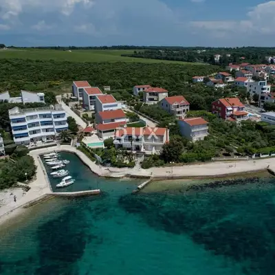 Stan 51 m², Petrčane - prvi red do mora i pogled na more - 4