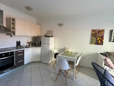 Wohnung 48 m², Peroj - Erdgeschoss, Garten und Parkplatz - 8