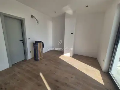 Apartment 140 m², Primošten - 3 bedrooms, loggia - 14