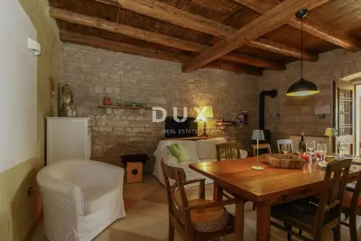 House 136 m², Svetvinčenat - stone house with pool - 16