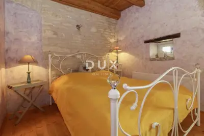 House 136 m², Svetvinčenat - stone house with pool - 20