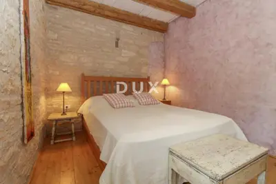 House 136 m², Svetvinčenat - stone house with pool - 17