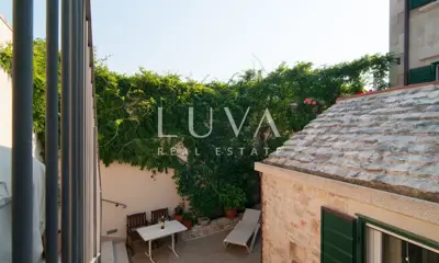 House 230 m², Mirca on Brač - quiet location near the sea - 7