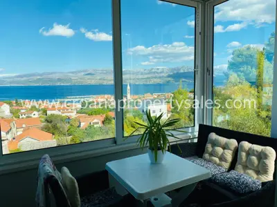 Wohnung, Brač, 73 m², 3-Zimmer, 290 000 €