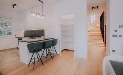 Apartment for rent in Remete, 130 m² - 4