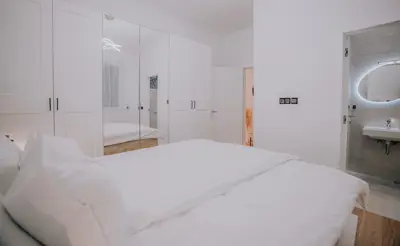 Apartment for rent in Remete, 130 m² - 10