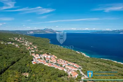 Kuća 180 m², Labin - pogled na more i bazen - 14