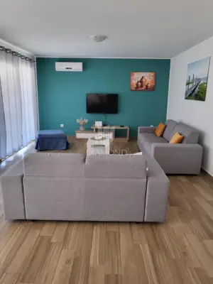 Kuća 180 m², Labin - pogled na more i bazen - 9