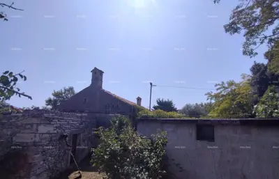 Rakalj, stone house with 1,920 m² of building land - 3