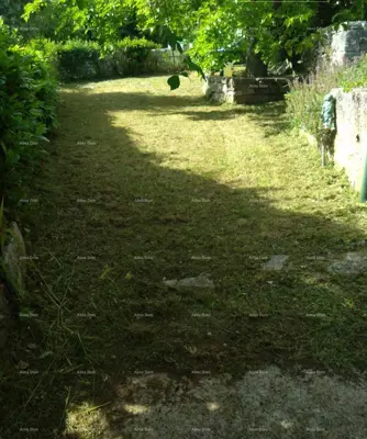 Rakalj, stone house with 1,920 m² of building land - 2